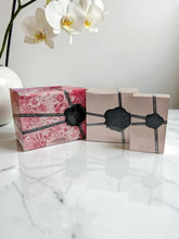Load image into Gallery viewer, Flowerbomb By Viktor & Rolf Gift Set Eau de Parfum For Women MSRP $225