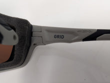 Load image into Gallery viewer, Wiley X Grid Captivate Grey Frame Green Mirror Polarized Sunglasses