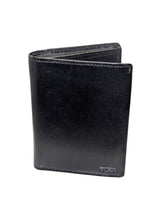 Load image into Gallery viewer, Tumi Nassau SLG Men's Vertical Zip Coin Case Black Leather Wallet MSRP $330