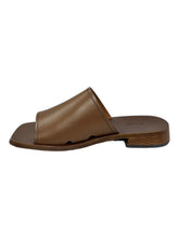 Load image into Gallery viewer, Bally Ofera 6225849 Ladies Cowboy Plain Leather Flat MSPR$595