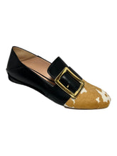 Load image into Gallery viewer, Bally Janelle 6225887 Ladies White/Black Pony Loafers Leather MSRP $870