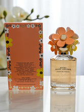 Load image into Gallery viewer, Daisy Ever So Fresh By Marc Jacobs 2.5 oz/ 75 ml Eau De Parfum For Women MSRP $134