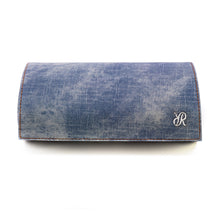 Load image into Gallery viewer, Rapport London Soho Leather Stone Washed Three-Watch Roll - D312