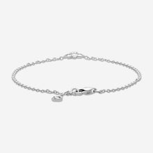 Load image into Gallery viewer, Gucci Flora 18K White Gold and Diamond Bracelet YBA796237001017 MSRP $2,550