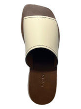 Load image into Gallery viewer, Bally Ofera 6225850 Ladies Bone Plain Leather Flat Sandals MSPR$595