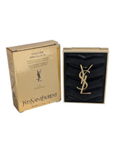 Load image into Gallery viewer, Yves Saint Laurent Couture Mini Clutch 100 Stora Dolls Palette Eye Shadows