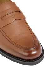 Load image into Gallery viewer, Bally Wekor 6307374 Men's Cuero Leather Penny Loafers MSRP $1100