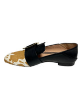 Load image into Gallery viewer, Bally Janelle 6225887 Ladies White/Black Pony Loafers Leather MSRP $870