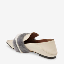 Load image into Gallery viewer, NEW Bally Hamelia Women's 6223320 Bone Calf Leather Fur Pumps US 7.5 MSRP $850