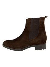 Load image into Gallery viewer, Bally Coline 6230577 Women&#39;s Testa Di Moro Suede Leather Chelsea Boots MSRP $767
