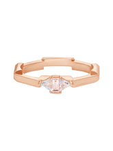 Load image into Gallery viewer, Gucci 18kt Rose Gold &amp; Diamond Ring YBC7449710010 MSRP $3,450
