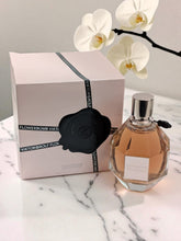 Load image into Gallery viewer, Flowerbomb By Viktor &amp; Rolf 3.4 oz / 100ml Eau de Parfum For Women MSRP $180
