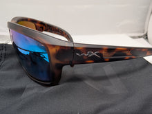Load image into Gallery viewer, Wiley X Contend Captivate Polarized Green Mirror Lens Tortoise Frame Sunglasses
