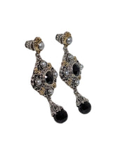 Load image into Gallery viewer, Konstantino Silver, 18K Gold, Onyx and Pearl Earring SKMK2980-224-CUT MSRP $970
