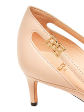 Load image into Gallery viewer, Bally Elsa 6236618 Ladies Corda Pointed-Toe Leather Pumps MSRP $740
