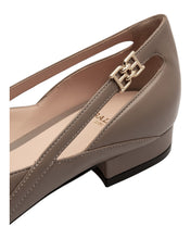 Load image into Gallery viewer, Bally Elsa 6300281 Women&#39;s Canapa Flat Leather Ballerina Size 10.5 MSRP $720

