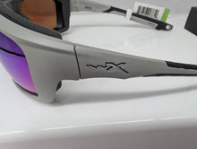 Load image into Gallery viewer, Wiley X Grid Captivate Grey Frame Green Mirror Polarized Sunglasses
