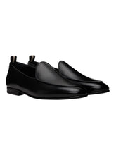 Load image into Gallery viewer, Bally Geremy 6304152 Men's Black Calf Plain Leather Loafers MSRP $820
