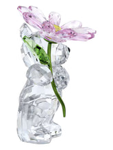 Load image into Gallery viewer, Swarovski 5675327 Kris Bear A Daisy for You Designer: Edith Mair MSRP $119
