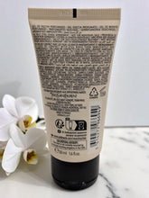 Load image into Gallery viewer, Libre By Yves Saint Laurent 1.6 oz / 50 ml Shower Gel For Women MSRP $28
