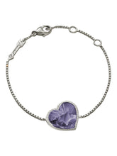Load image into Gallery viewer, Baccarat 2812865 Etoile de Mon Coeur Purple Crystal Heart Bracelet MSRP $410
