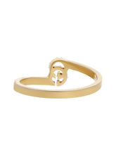 Load image into Gallery viewer, Gucci GG Running 18K Gold and Diamond Ring YBC457127002013 Size 6.5 MSRP $1,740
