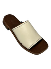 Load image into Gallery viewer, Bally Ofera 6225850 Ladies Bone Plain Leather Flat Sandals MSPR$595

