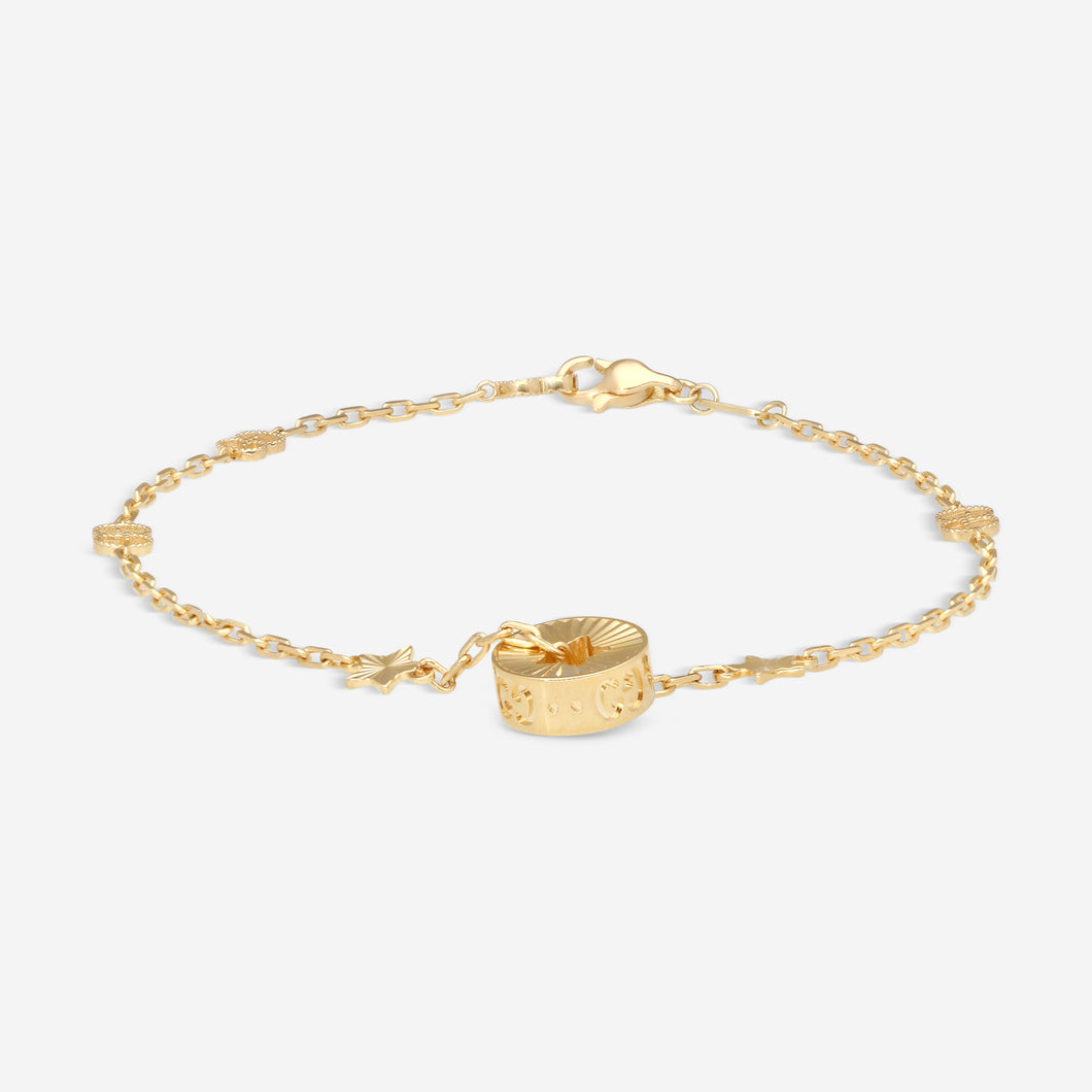 Gucci 18K Yellow Gold Round Charm Star Cut Out Bracelet Size S YBA729370001 MSRP $2,390