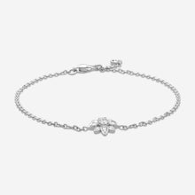 Load image into Gallery viewer, Gucci Flora 18K White Gold and Diamond Bracelet YBA796237001017 MSRP $2,550

