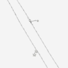 Load image into Gallery viewer, GUCCI Flora 18kt White Gold and Diamond Necklace YBB581842001 MSRP $3,430
