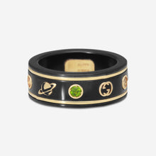 Load image into Gallery viewer, GUCCI Icon Thin Band 18kt Yellow Gold, Black Synthetic Corundum and Topaz Ring YBC527095002 MSRP $1,070
