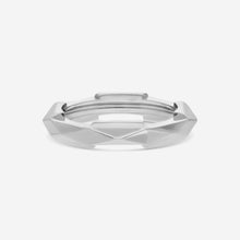 Load image into Gallery viewer, GUCCI Link to Love Studded 18kt White Gold Ring YBC662177002 MSRP $1,750

