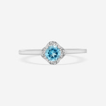 Load image into Gallery viewer, Gucci 18K White Gold Interlocking G &amp; Topaz Ring YBC662428004 MSRP $890
