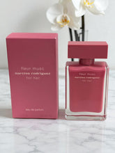 Load image into Gallery viewer, Fleur Musc By Narciso Rodriguez 1.6oz/50ml Eau De Parfum For Women MSRP$108
