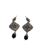 Load image into Gallery viewer, Konstantino Silver, 18K Gold, Onyx and Pearl Earring SKMK2980-224-CUT MSRP $970
