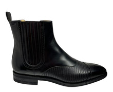 Load image into Gallery viewer, Bally Skirian 6239825 Men&#39;s Black Calf Plain Leather Chelsea Boots MSRP $1250
