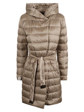 Load image into Gallery viewer, MAX MARA Women&#39;s Novef Beige Reversible Padded Long Coat MSRP $1495

