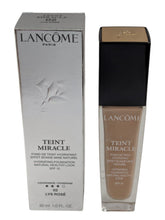 Load image into Gallery viewer, Lancome Teint Miracle Foundation Hydrating #02 Lys Rose SPF 15 MSRP $47
