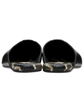Load image into Gallery viewer, Bally Glebb 6304159 Men&#39;s Multiblack Snake-Print Leather Slippers MSRP $750
