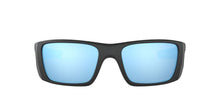 Load image into Gallery viewer, NEW OAKLEY Men&#39;s Fuel Cell 9096-D860 Black Frame Polarized Sunglasses MSRP $206
