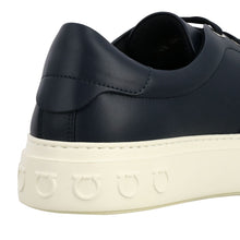 Load image into Gallery viewer, NEW SALVATORE FERRAGAMO Sultan Men&#39;s 727812 Blue Sneaker Size 6.5 M MSRP $695
