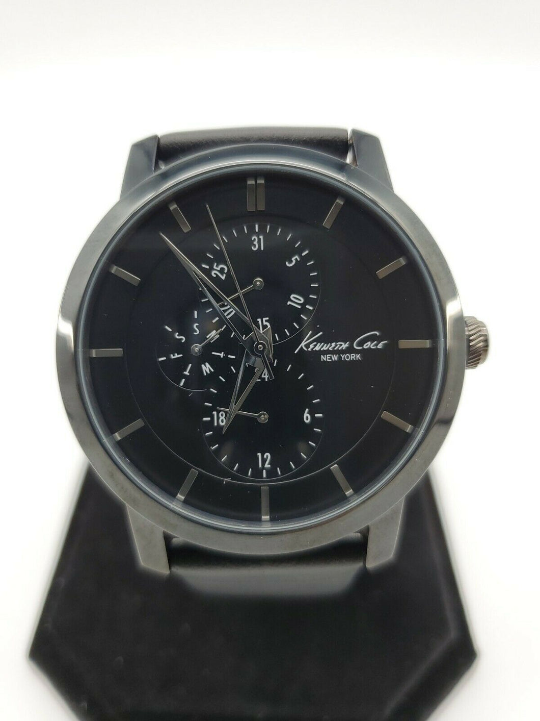 NEW Kenneth Cole KC8058 Black Classic Chronograph Leather Strap Watch MSRP $180