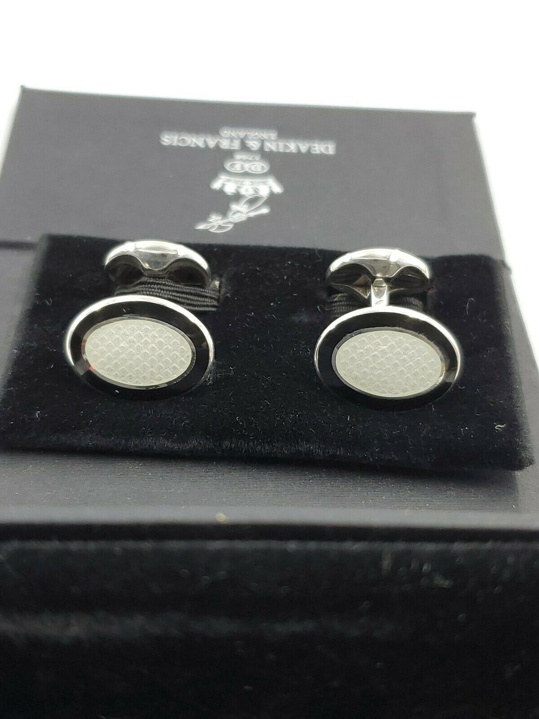 NEW Deakin & Francis Vitreous Silver W/ Enamel Cufflinks L0765S2216 MSRP $400