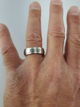 Load image into Gallery viewer, New Scott Kay Men&#39;s Ring Code 7mm Round Cobalt Ring Size 10 Band. Honor Strength
