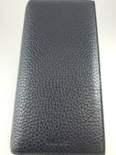 Load image into Gallery viewer, NEW Bally Straddok Men&#39;s 6208054 Continental Navy Calf Grained Leather Wallet MSRP $480
