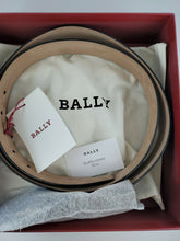 Load image into Gallery viewer, New Bally Doylle Men&#39;s 6214932 Black Leather 110cm Belt MSRP $340
