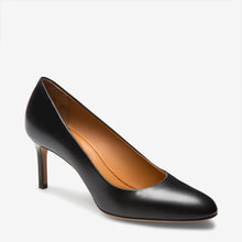 Load image into Gallery viewer, NEW Bally Edita Women&#39;s 6210547 Black Leather Pumps US 5.5 MSRP $475
