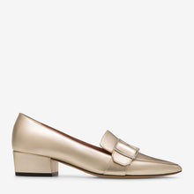Load image into Gallery viewer, NEW Bally Harumi Women&#39;s 6223345 Champagne Leather Buckle Mules US 8.5 MSRP$730

