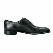 Load image into Gallery viewer, NEW SALVATORE FERRAGAMO Miller Men&#39;s 616314 Black Shoe Size 7 EEE MSRP $740
