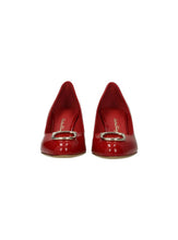 Load image into Gallery viewer, NEW SALVATORE FERRAGAMO Serina Women&#39;s 707126 Red Pumps Size 7 C MSRP $660
